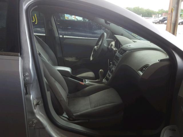1G1ZG57B194158370 - 2009 CHEVROLET MALIBU LS 银色 照片 5