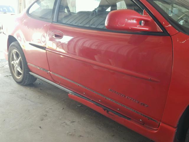 1G2WP12K52F101596 - 2002 PONTIAC GRAND PRIX RED photo 9