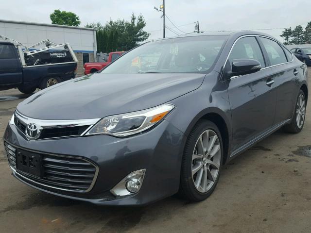 4T1BK1EB6FU186403 - 2015 TOYOTA AVALON XLE GRAY photo 2