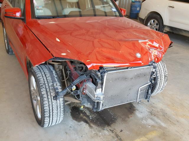 WDCGG5HB0DG007342 - 2013 MERCEDES-BENZ GLK 350 RED photo 9