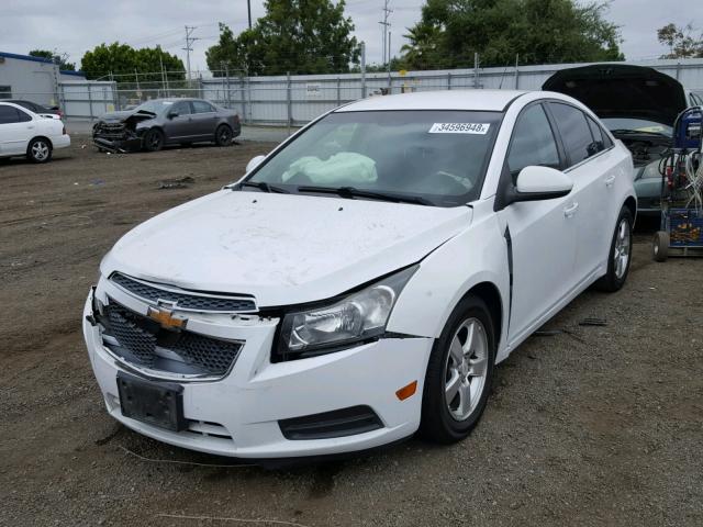 1G1PE5S92B7191626 - 2011 CHEVROLET CRUZE LT WHITE photo 2