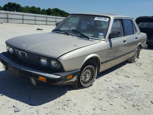 WBADK8306J9901602 - 1988 BMW 528 E AUTO GOLD photo 2