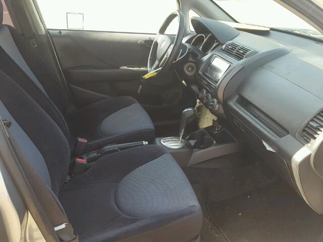 JHMGD38687S062885 - 2007 HONDA FIT S ვერცხლისფერი ფოტო 5