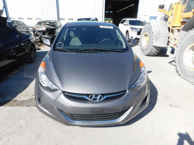 5NPDH4AEXCH107348 - 2012 HYUNDAI ELANTRA GL GRAY photo 9