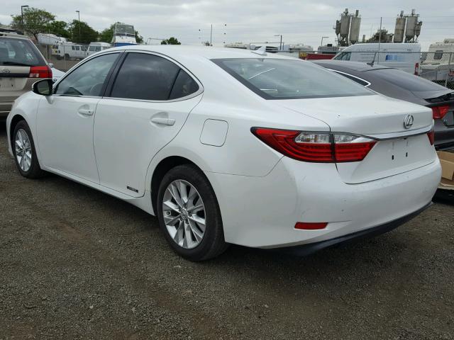 JTHBW1GGXE2041794 - 2014 LEXUS ES 300H WHITE photo 3