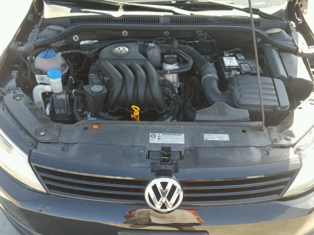 3VW2K7AJ9CM357758 - 2012 VOLKSWAGEN JETTA BASE 黑色 照片 7