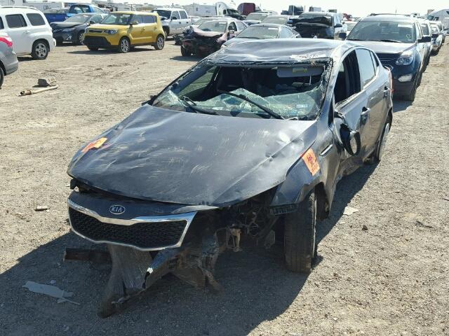 KNAGM4A70B5089738 - 2011 KIA OPTIMA LX GRAY photo 2