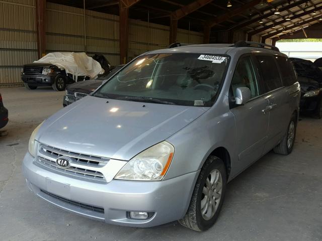 KNDMB233686249554 - 2008 KIA SEDONA EX SILVER photo 2