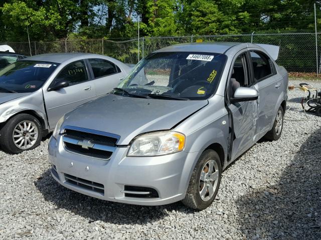 KL1TD56618B278729 - 2008 CHEVROLET AVEO BASE Argent photo 2