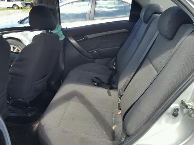 KL1TD56618B278729 - 2008 CHEVROLET AVEO BASE Argent photo 6