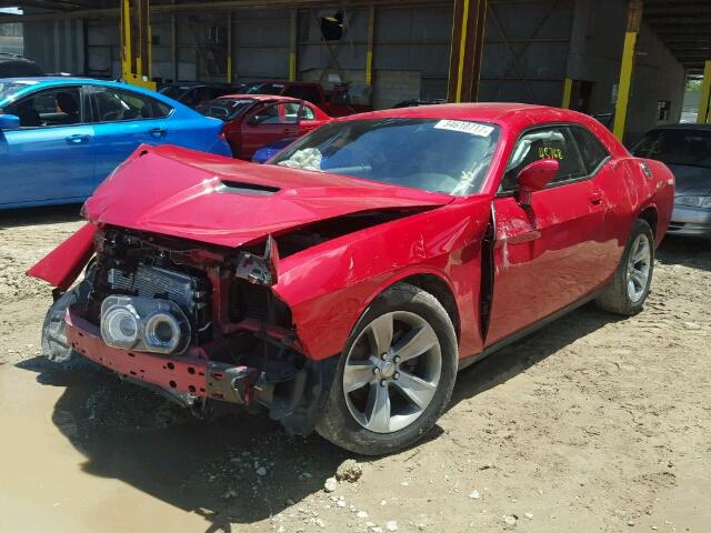 2C3CDZAGXFH760978 - 2015 DODGE CHALLENGER RED photo 2