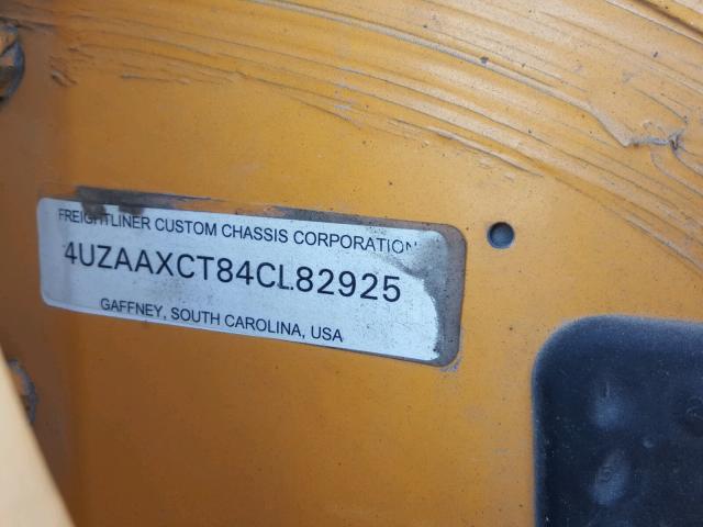 4UZAAXCT84CL82925 - 2004 FREIGHTLINER CHASSIS FS YELLOW photo 10