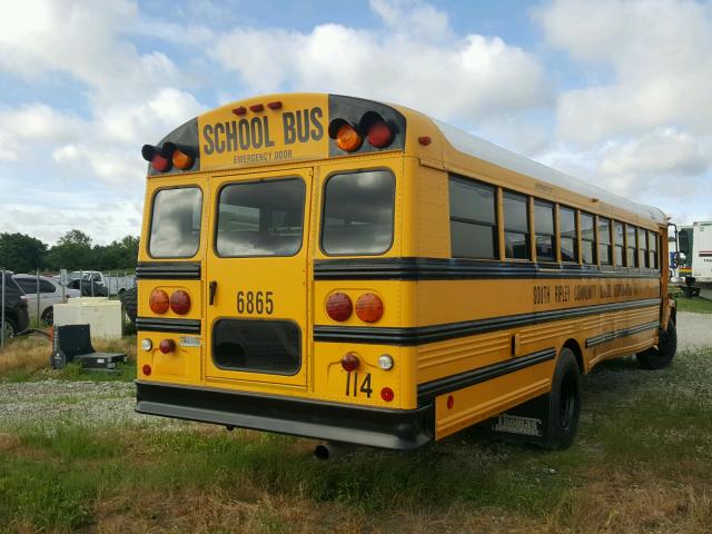 4UZAAXCT84CL82925 - 2004 FREIGHTLINER CHASSIS FS ყვითელი ფოტო 4