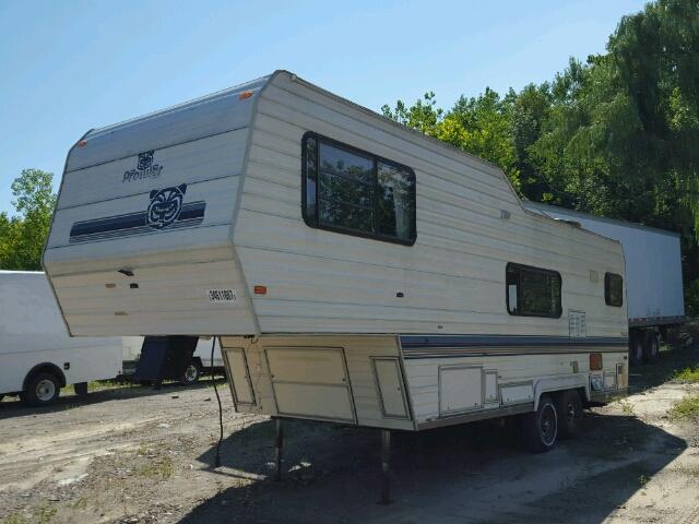 1EC5G2724K2854687 - 1989 PROW 5TH WHEEL BEIGE photo 2