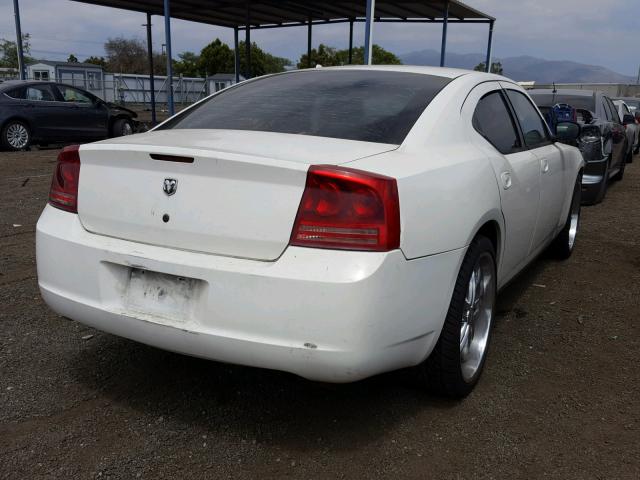 2B3KA43R77H817092 - 2007 DODGE CHARGER SE WHITE photo 4