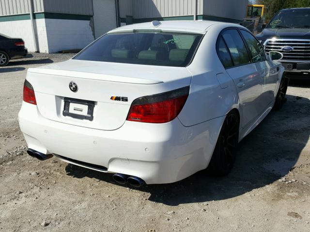 WBSNB93598CX08696 - 2008 BMW M5 WHITE photo 4