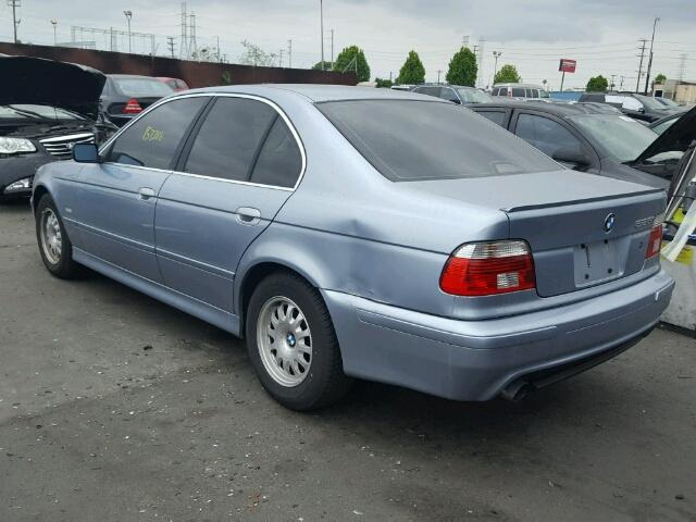 WBADT43452GY95670 - 2002 BMW 525 I AUTO BLUE photo 3
