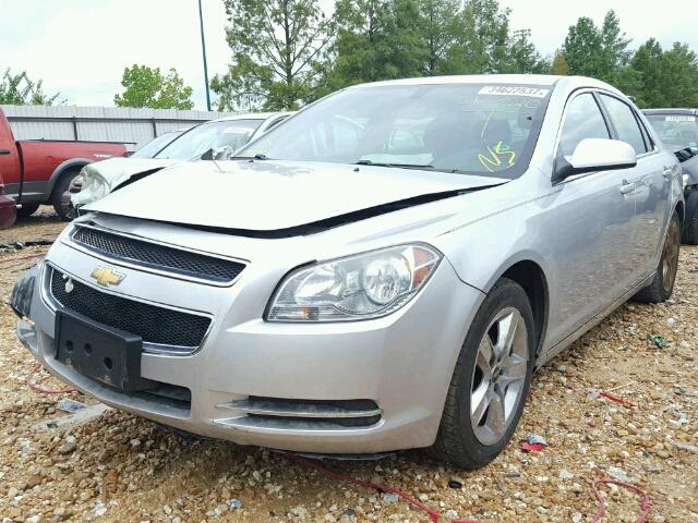 1G1ZC5E00AF174176 - 2010 CHEVROLET MALIBU 1LT SILVER photo 2