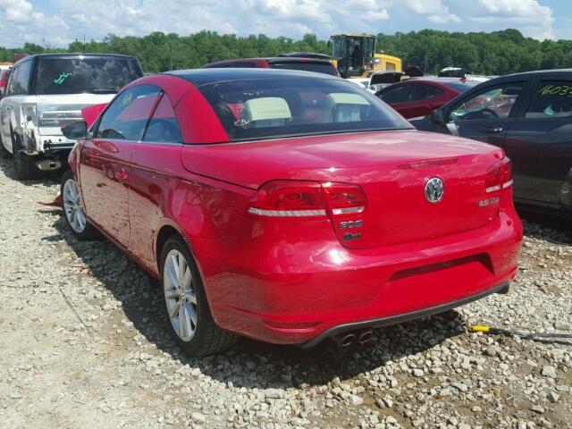 WVWBW8AH9DV008889 - 2013 VOLKSWAGEN EOS KOMFOR RED photo 3