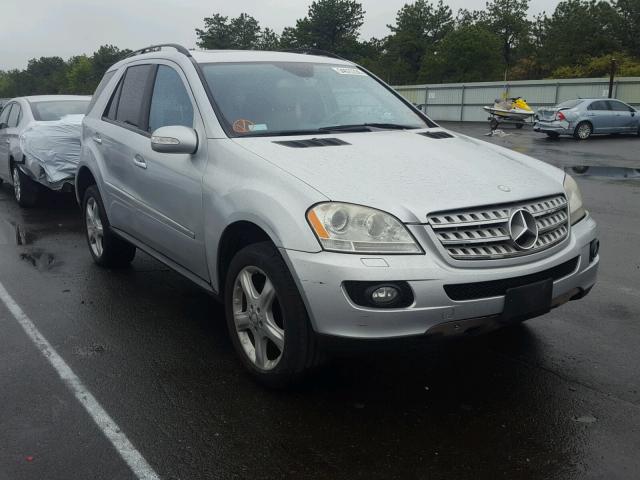 4JGBB86E88A366195 - 2008 MERCEDES-BENZ ML 350 GRAY photo 1