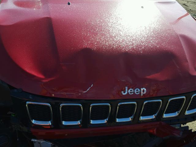 3C4NJDCB7JT306978 - 2018 JEEP COMPASS LI RED photo 7