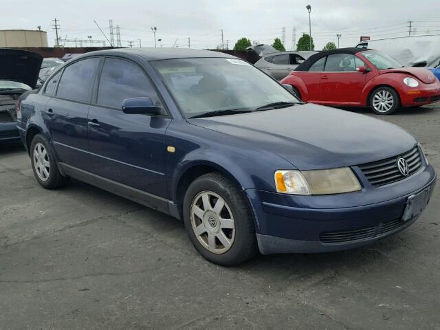 WVWPD63B6XE452034 - 1999 VOLKSWAGEN PASSAT GLX 蓝色 照片 1