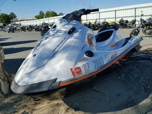 USYAMA3273D616 - 2016 YAMAHA WAVERUNNER WHITE photo 2