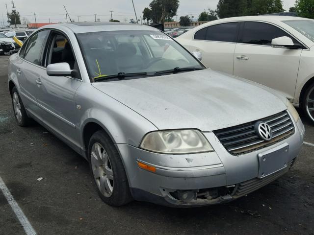 WVWRH63B62P343406 - 2002 VOLKSWAGEN PASSAT GLX 银色 照片 1