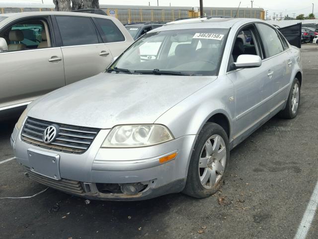 WVWRH63B62P343406 - 2002 VOLKSWAGEN PASSAT GLX 银色 照片 2