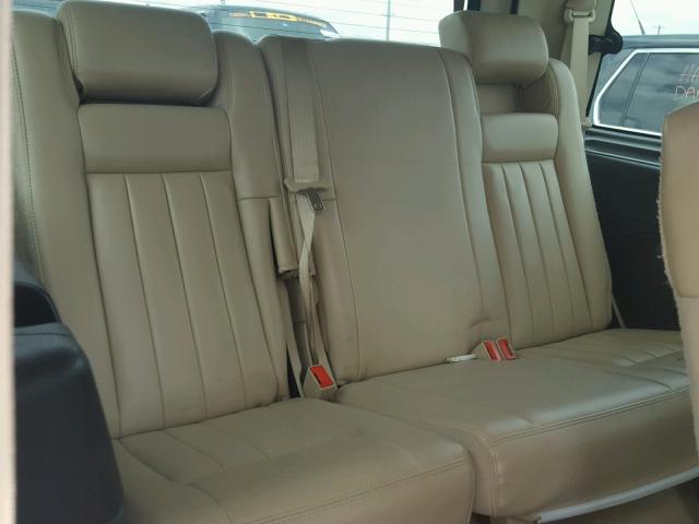 5LMFU27586LJ25825 - 2006 LINCOLN NAVIGATOR Schwarz Foto 9