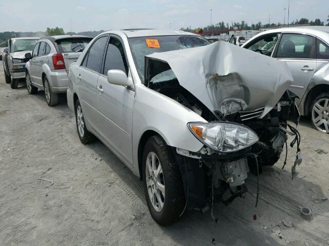 4T1BE32K55U016586 - 2005 TOYOTA CAMRY LE SILVER photo 1