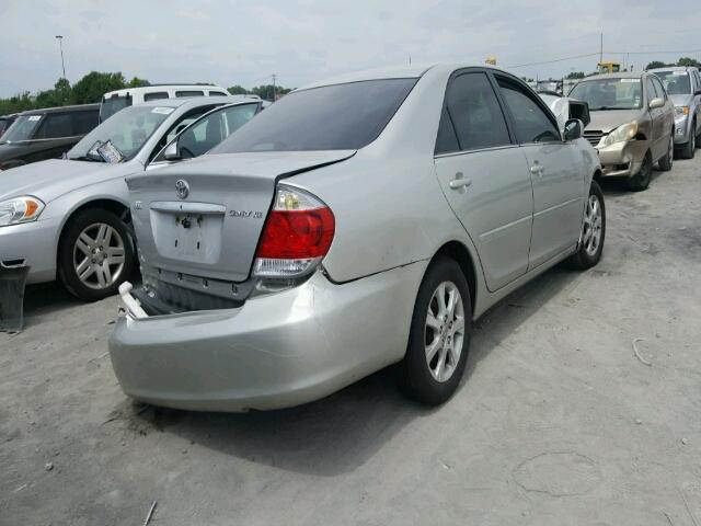 4T1BE32K55U016586 - 2005 TOYOTA CAMRY LE SILVER photo 4