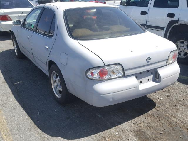 1N4BU31D3VC192753 - 1997 NISSAN ALTIMA XE GRAY photo 3