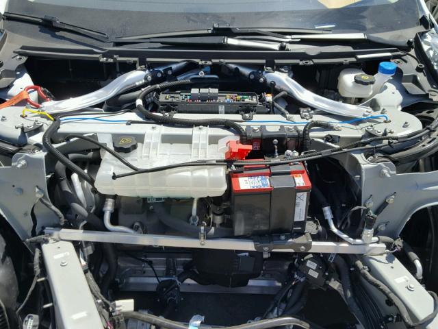 5YJSA1E22JF248033 - 2018 TESLA MODEL S Սպիտակ լուսանկար 7