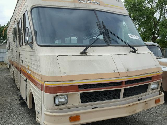 1GBKP37WXJ3322620 - 1988 CHEVROLET BOUNDER BEIGE photo 1