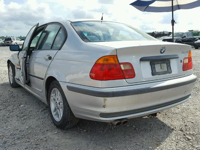 WBAAM3346YFP70038 - 2000 BMW 323 I SILVER photo 3