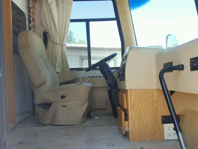 1RF42464552036378 - 2005 ROADMASTER RAIL MONOCOQUE Bej foto 5