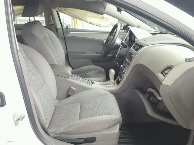 1G1ZC5EB3A4158521 - 2010 CHEVROLET MALIBU 1LT 白色 照片 5