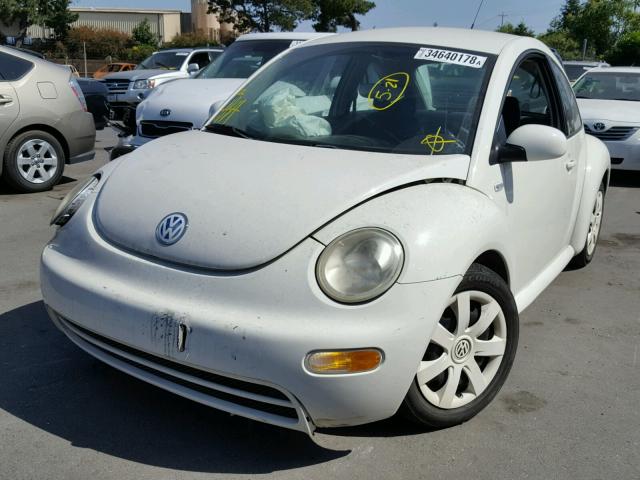 3VWBK21C83M404279 - 2003 VOLKSWAGEN NEW BEETLE 白色 照片 2
