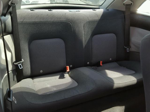 3VWBK21C83M404279 - 2003 VOLKSWAGEN NEW BEETLE 白色 照片 6