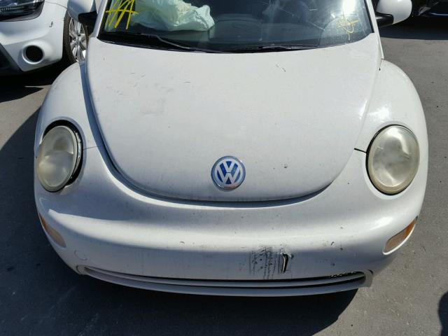 3VWBK21C83M404279 - 2003 VOLKSWAGEN NEW BEETLE 白色 照片 7