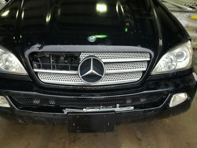 4JGAB75E45A535275 - 2005 MERCEDES-BENZ ML 500 BLACK photo 9