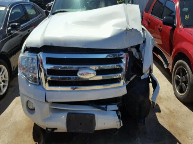 1FMFU16558LA42855 - 2008 FORD EXPEDITION WHITE photo 7