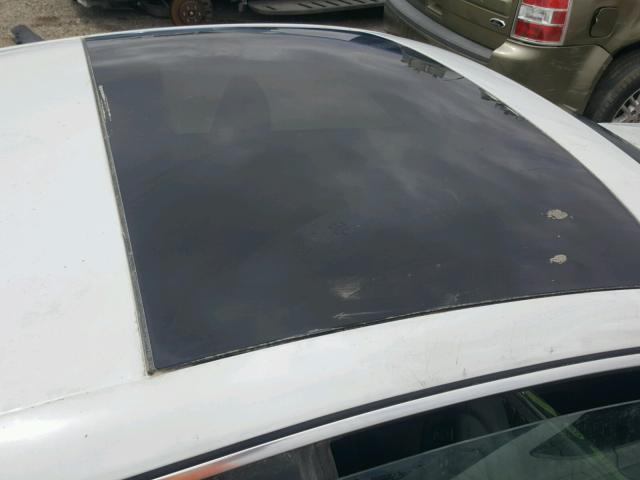 WAUVVAFR6CA016833 - 2012 AUDI S5 PRESTIG WHITE photo 9