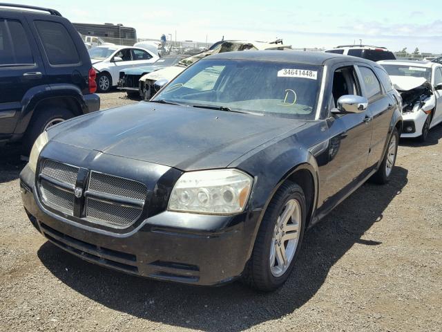 2D4FV48T45H139815 - 2005 DODGE MAGNUM SE BLACK photo 2