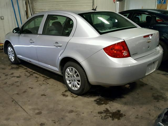 1G1AH5F51A7210797 - 2010 CHEVROLET COBALT SILVER photo 3