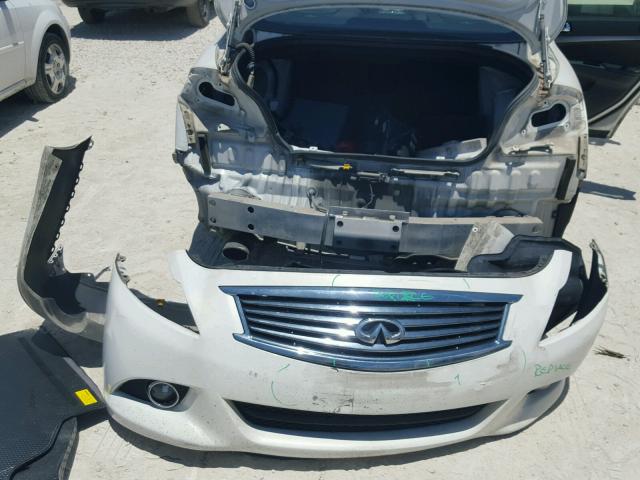 JN1DV6AP4BM830156 - 2011 INFINITI G25 BASE WHITE photo 9