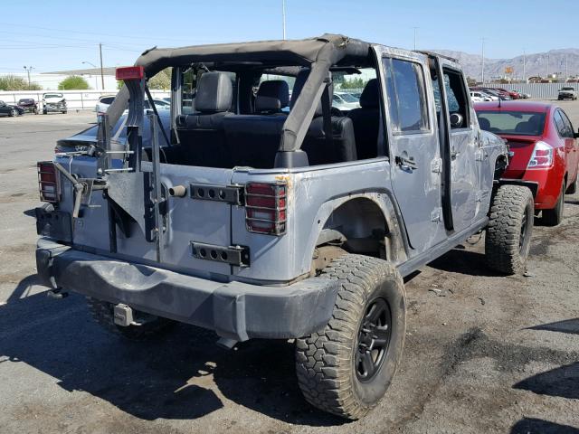 1C4BJWFG8DL600475 - 2013 JEEP WRANGLER U GRAY photo 4