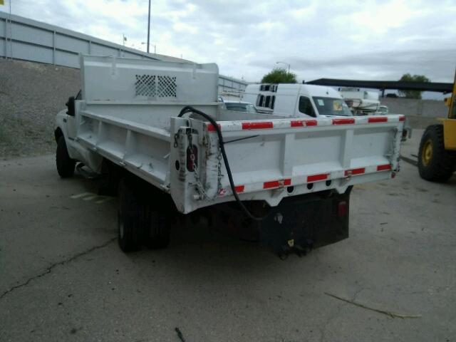 1FDXF46F0YEA97212 - 2000 FORD F450 SUPER WHITE photo 3