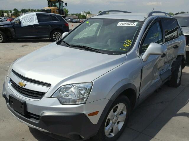 3GNAL2EK2ES601743 - 2014 CHEVROLET CAPTIVA LS SILVER photo 2